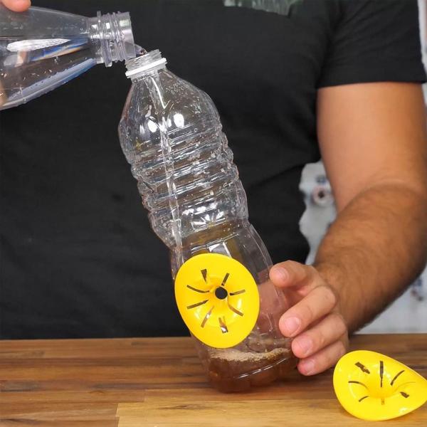 Wespenfalle für Plastikflaschen 6er-Set - Effektive Insektenbekämpfung ohne Chemie - DIY-Bausatz - Robust, 6.5x7 cm, wiederverwendbar