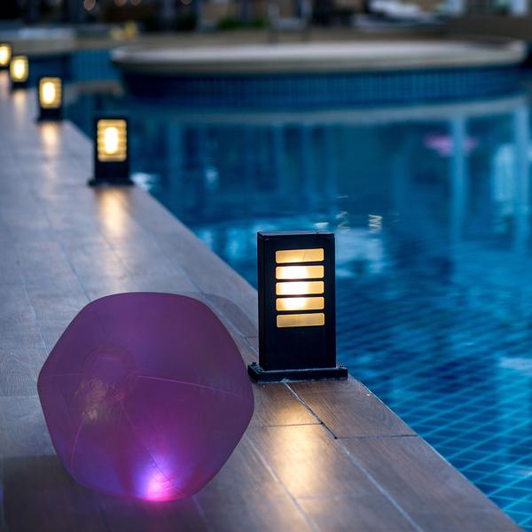 LED-Wasserball mit Farbwechsel Ø 20 cm - Ideal für Pool, See & Kinderzimmer - Transparent - Wasserdicht - Batteriebetrieben (3x LR41)
