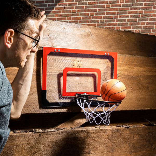 Mini-Basketballkorb - Einhängen an Zimmertür/Hauswand - 45x30 cm Brett - 20 cm Netz - Mit elastischer Federung & Basketball - Ideal für Kinder, Büro