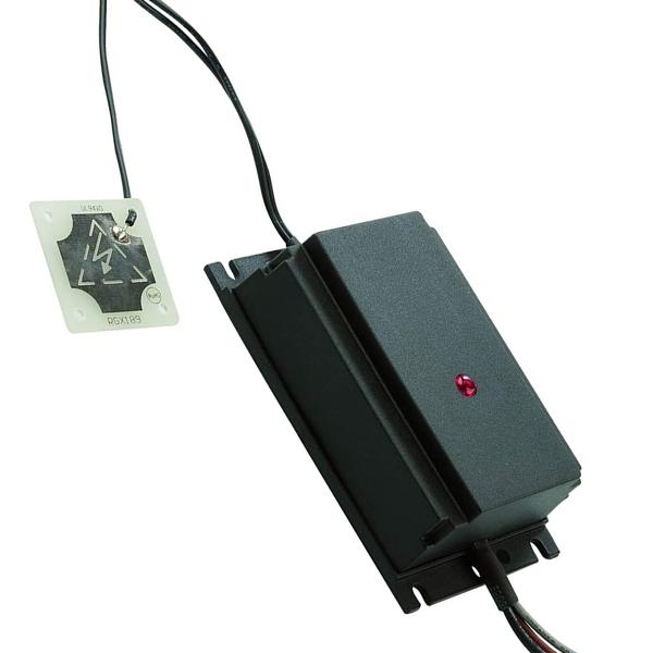 Effektiver 12V KFZ Mardervertreiber: IP65 wetterfest, schwarz – Ultraschall-Marderschutz für Ihr Auto sorgt für eine sichere Marderabwehr