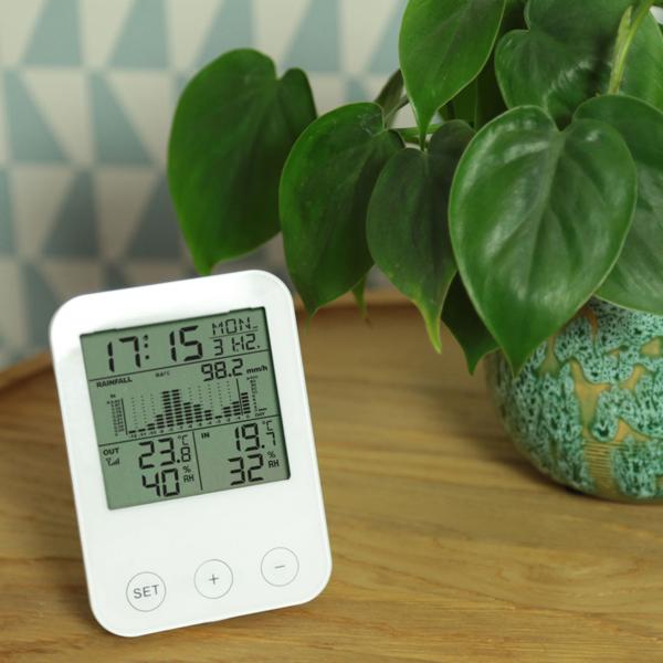 Wetterstation mit kabellosem Aussensensor – Misst Temperatur, Niederschlag & Funk-Wecker – 3.8" Display, 30m Reichweite, Min/Max-Speicherung