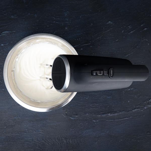 Handmixer 500W - Vielseitiges Rührgerät für Teig, Eischnee & Sahne - 6 Geschwindigkeitsstufen, Turbofunktion, Chrom-Schneebesen/-Knethaken, schwarz