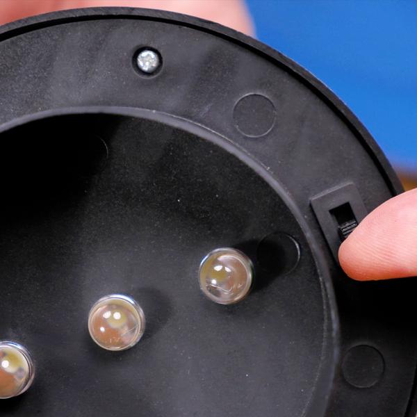 2er-Set Solar-Dachrinnenleuchte mit Dämmerungssensor - Wetterfest & robust für Hauseingänge, Garagen & Balkone - 3 helle LEDs, 11x11x5.5cm, Ni-MH Akku