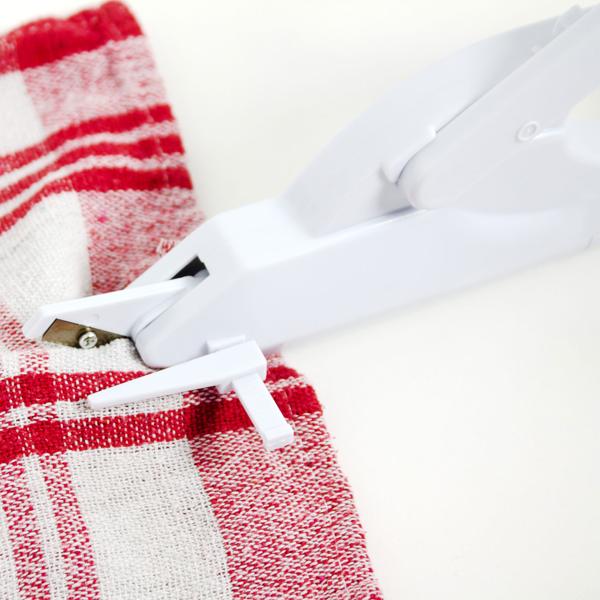 Automatische Akku Schere - Präzises Schneiden von Stoff & Papier - Mühelose Handhabung, verstellbare Führung 1.5-3.0cm - Ideal für Nähen, Basteln, DIY & Büro