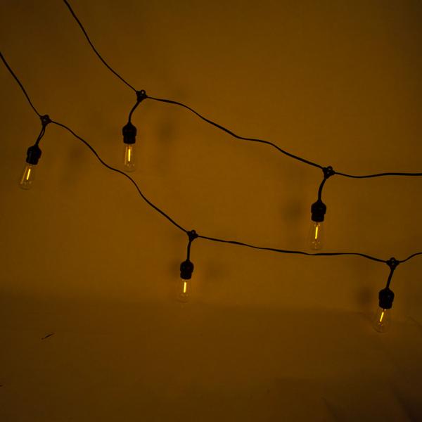 Solar-Lichterkette im Glühbirnen-Design: 10 warmweisse LEDs, 6 m, Dämmerungssensor & IP44-wetterfest. Gemütliche Beleuchtung für Garten & Balkon