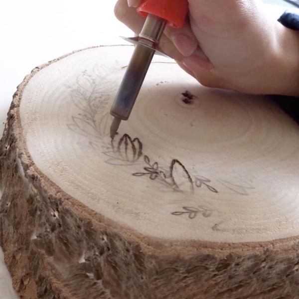 Gravier- & Brandmalgerät für Holz, Leder & Kork–26-teiliges Set mit verschiedenen Aufsätzen, 15-30W, kreatives DIY-Werkzeug für präzise Verzierungen