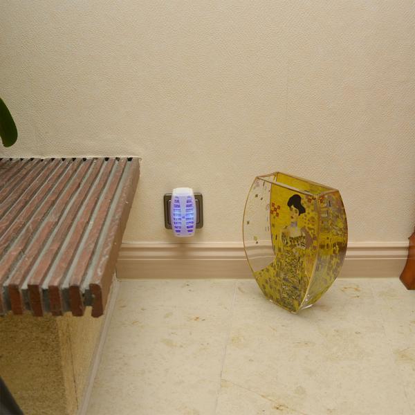 2er-Set Mini UV-Stechmückenfalle & Fliegenfalle für die Steckdose - Geruchlos & chemiefrei für zuverlässigen Insektenschutz zu Hause