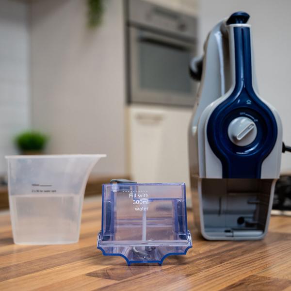 2-in-1 Dampfreiniger & Dampfmopp (1600W, weiss-blau) – Gründliche, porentiefe Reinigung ohne Chemie – Ideal für alle Böden & Oberflächen