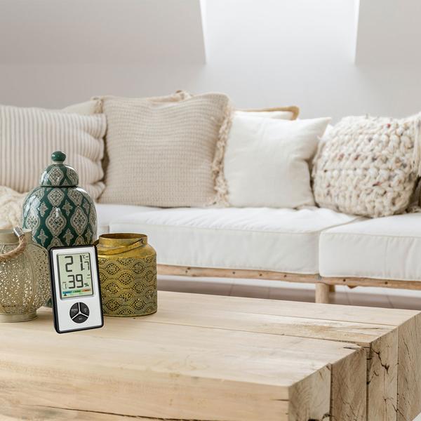 Digitales Thermo-Hygrometer für gesundes Raumklima - Farbige Komfortzonen-Anzeige, Feuchtigkeits- & Temperaturmessung - Batteriebetrieben - 6.4x1.8x10.9 cm