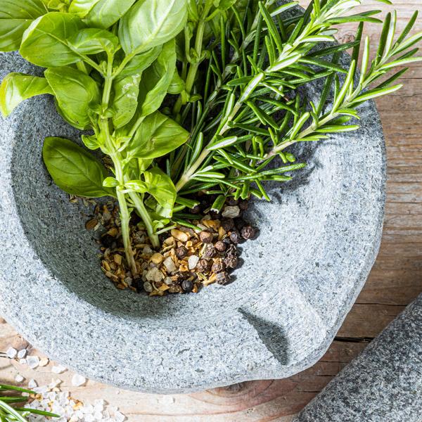 XL Granit Mörser mit Stössel - Zum Zerkleinern & Zermahlen von Gewürzen, Kräutern, Pesto & Marinaden - Massiver Steinmörser Ø 15 cm - Dunkelgrau