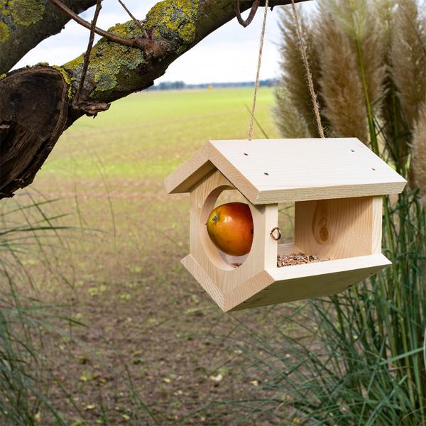 2er-Set Vogelhaus - unbehandeltes Fichtenholz zum Aufhängen - witterungsgeschützt, ganzjährig - Edelstahl-Futterspiess - Made in Germany