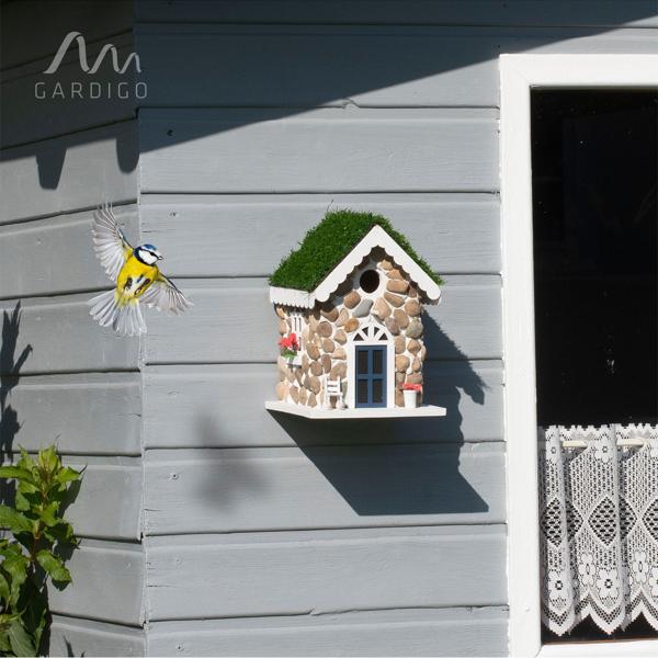 2er-Set Nisthilfe, Steinhäuschen-Optik, echte Steine & Kunstrasen – Vogelhaus für Meisen & Trauerschnäpper, detailreiche Dekoration