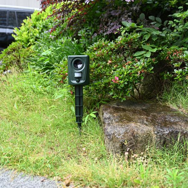 Effektiver Ultraschall Tiervertreiber, Tierabwehr m. PIR-Bewegungsmelder, bis 60 m², vertreibt Hunde, Katzen, Kleintiere, Vögel, Marder