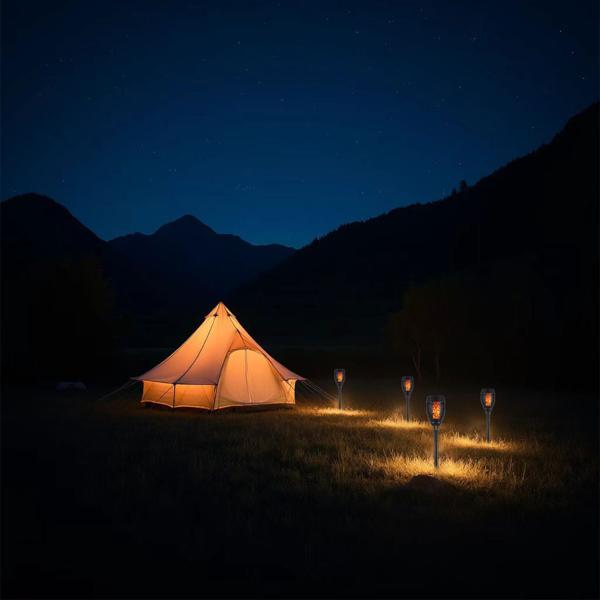 8er-Set LED-Solar-Gartenfackeln mit Flammen-Effekt (H 78cm): Akku, realistisch & wetterfest - Fur romantisches Ambiente im Garten & Balkon