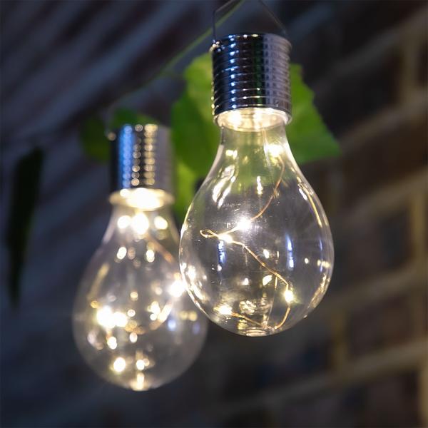 Solar-LED-Lampe in Glühbirnen-Form, 2er-Set, warmweiss, Ø 7,5 x H 15 cm, Deko-Glühbirne mit Drahtlichterkette
