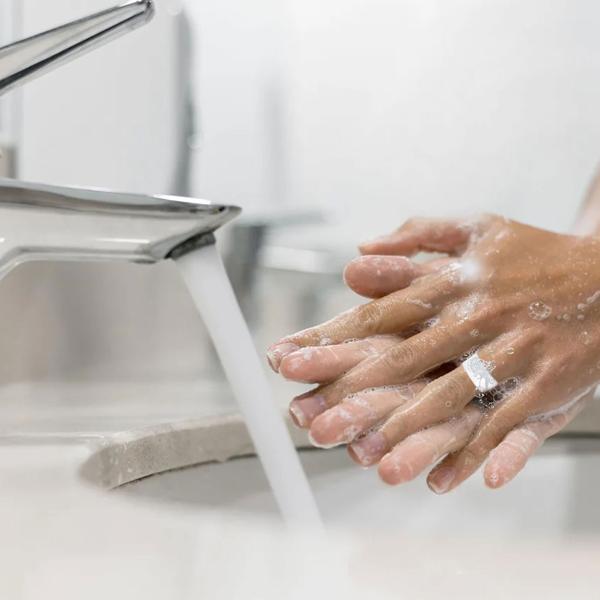 Smart-Ring, weiss, Keramik, inkl. Ladebox, Grösse 63: Dein Fitness & Schlaf Tracker – Elegant und ein smarter Begleiter für ein aktives Leben