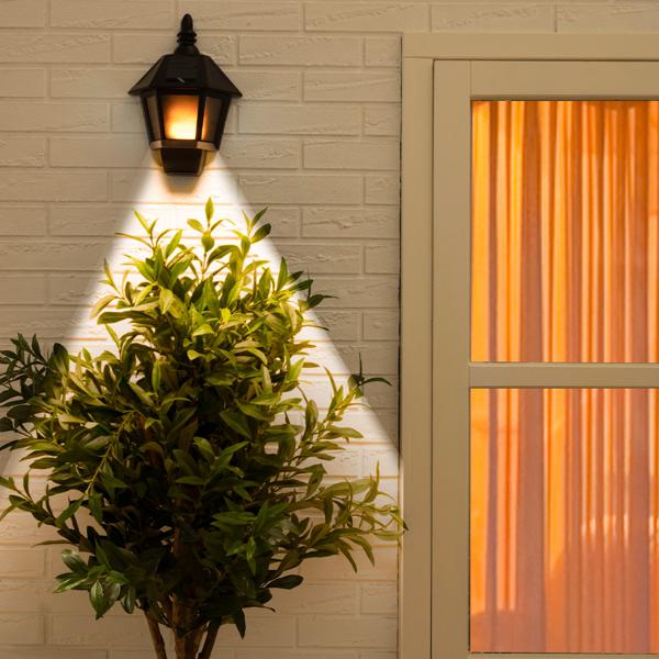 4er-Set Retro Wandleuchte mit 2 Leuchtmod, Flammeneffekt und Warmweiss, mit Solarpanel, 31 helle LEDs, Solar-Wandlampe für Garten Balkon Terrasse
