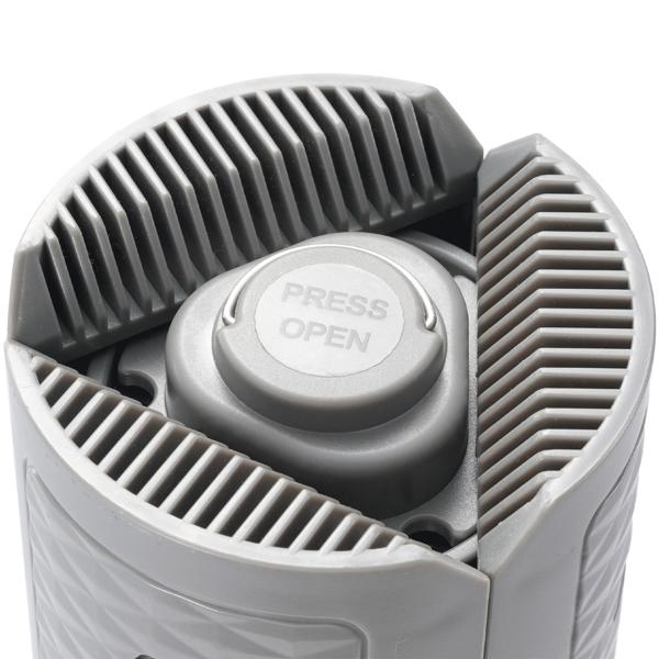 Professionelle Outdoor-LED-Leuchte mit Stativ – Mobiler Akku-Strahler mit 180° schwenkbarem Kopf, dimmbar, RGB & Powerbank