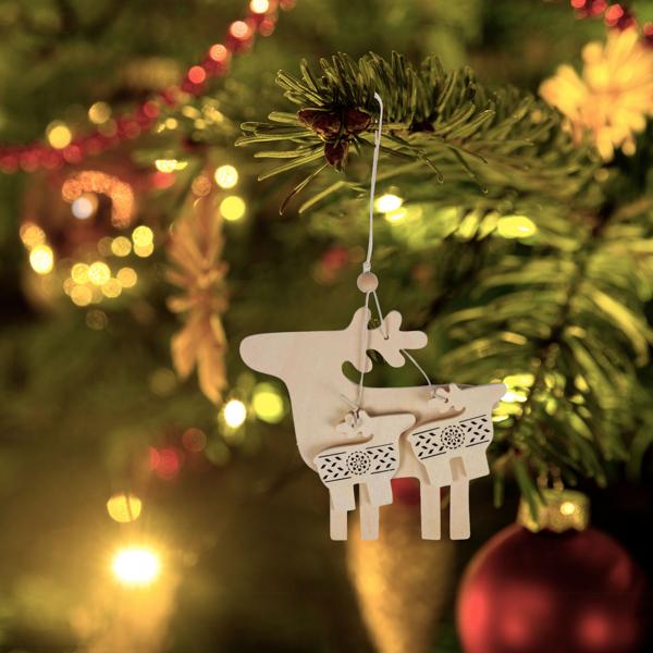 4er-Set Holz-Anhänger Weihnachten - Rentier, Weihnachtskugel, Christbaum & Stern - Natur zum Beschriften/Bemalen - Deko für Baum, Geschenke & Tisch