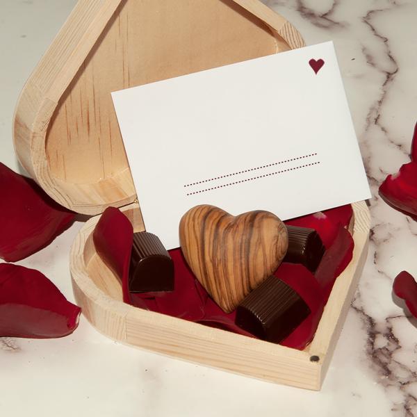 Olivenholz Handschmeichler Herz - Glücksbringer Talisman Dekoartikel - 5x5cm Unikat Handarbeit Italien - 100% Natur & MOCA-zertifiziert