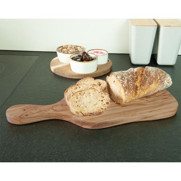Olivenholzbrett unregelmässig - Schneidebrett & Servierplatte mit Griff für Küche & Esszimmer - Handgefertigt, geölt, MOCA-zertifiziert, 39x18x2.5cm