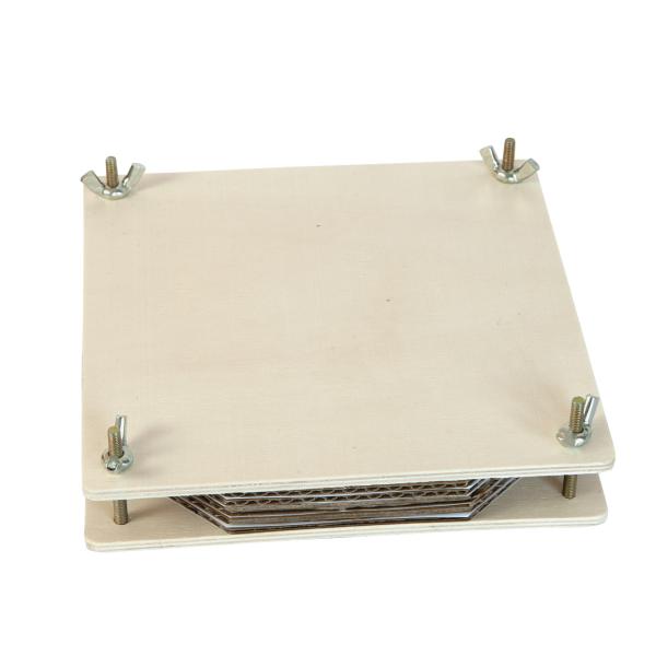 Blüten- und Pflanzenpresse aus Holz - Zum Pressen und Trocknen von Blumen & Blättern - Ideal für Basteln, Deko, Herbarium - 15x15cm