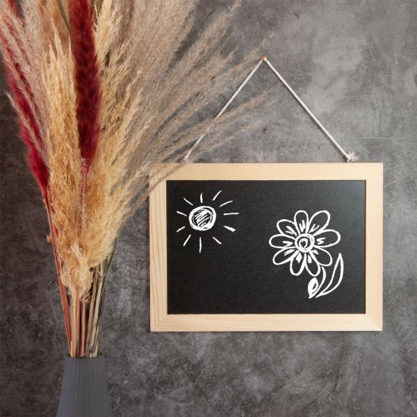 Holz Schreibtafel zum Aufhängen - Nachrichtenbrett für Küche, Wohnzimmer & Kinderzimmer - 21x29cm - Schwarz-Braun - Für Kreide & Kreidestifte