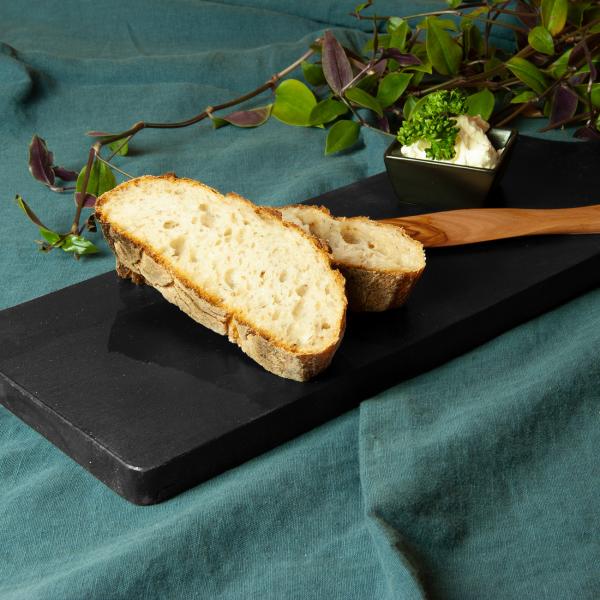 Schneidebrett Kautschukholz 50x15x2cm - Robustes Servierbrett mit Griff & Loch zum Aufhängen - Ideal für Gemüse, Obst, Brot & Kräuter - Frühstücksbrett