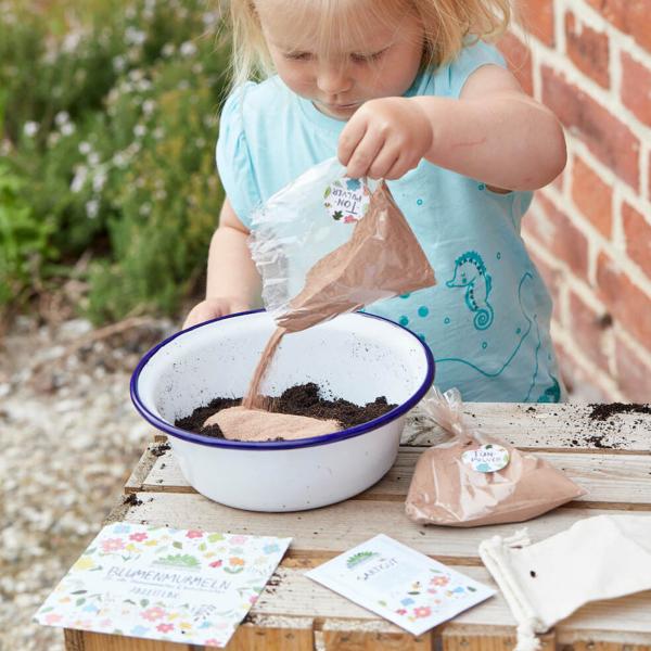 Samenbomben Kit zum Selbermachen - 30 bunte Blumenmurmeln mit Saatgut, Gartenerde, Lehmpulver & Anleitung - 100% Naturmaterialien