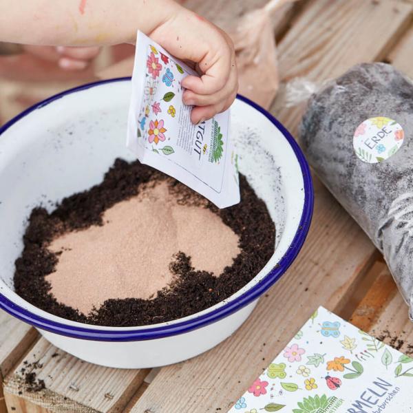 Samenbomben Kit zum Selbermachen - 30 bunte Blumenmurmeln mit Saatgut, Gartenerde, Lehmpulver & Anleitung - 100% Naturmaterialien