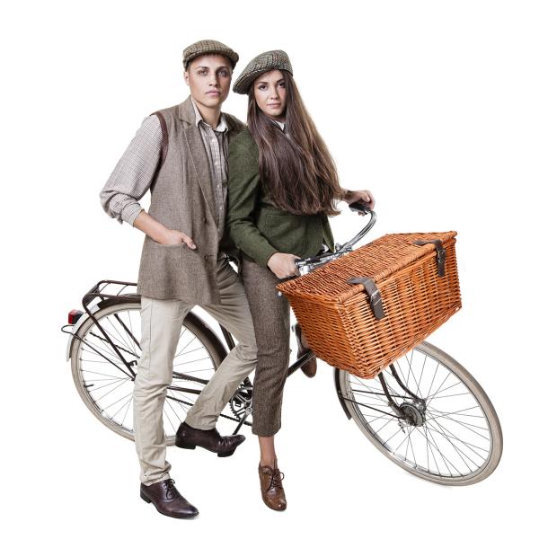 Velokorb Wicker & Leder - Vintage Fahrradkorb mit Deckel - 30L Fassungsvermögen - Braun/Schwarz - Gepäckträger & Lenker - 45x30x25cm