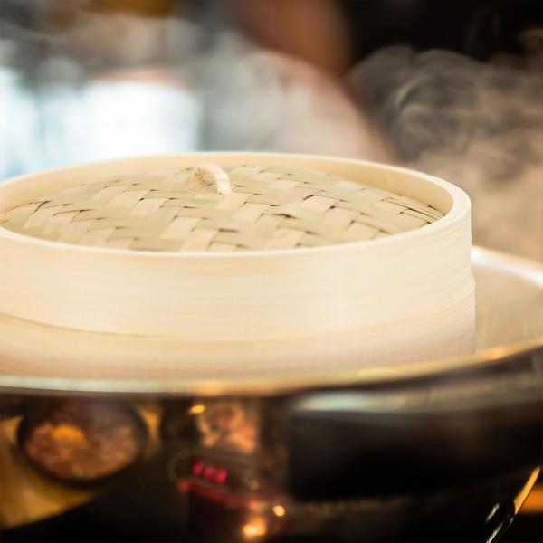 Bambusdampfkorb - 2-lagiger Dampfgarer für gesunde Küche - Schonendes Kochen von Reis, Gemüse, Dumplings, Lachs & Frühlingsrollen - Ø 24 cm