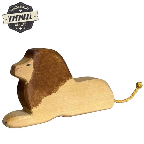 Holztier Löwe, handgefertigt aus Lindenholz - Fördert Fantasie & Intelligenz - 16x9x3 cm, nachhaltig mit Bio-Ölen poliert - Ideales Kindergeschenk