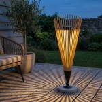 Dekorative Solar-Laterne 60cm aus Bambus: Moderne Solarleuchte für den Garten...