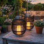 2er Set Stilvolle Solar-Gartenlaterne in Rattan-Optik: Edelstahl-Ringe, LED-K...