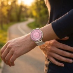 Bluetooth Smartwatch Silber, 1.32" Amoled Display: IP68 Wasserfest, Blutdruck...