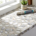 Moderne Klebefolie mit Kieselsteinmuster, grau – Hochwertige Dekofolie, selbs...