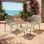 Set: 2 Bequeme Gartenstühle mit Armlehnen und ein moderner Beistelltisch, Bei...