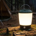 LED-Campinglampe - aufladbar mit 3 Leuchtmodi - ideal für Camping Wandern Hom...