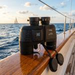 Premium Marine-Fernglas m. OLED-Display, wasserdicht IPX 7, 131 m Sehfeld, En...