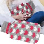 Wärmflasche mit Herz-Bezug - 2 Liter Fassungsvermögen - Bettwärmer, Schmerzli...