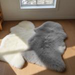 Echte Schaffelle 2er-Set - Flauschig & Weich Grau Elfenbein - 90x60cm - Teppi...